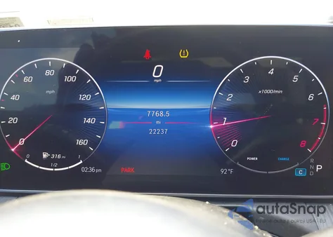 2023 Mercedes-Benz C 300 4Matic z USA, uszkodzony, nr VIN W1KAF4HB2PR070269